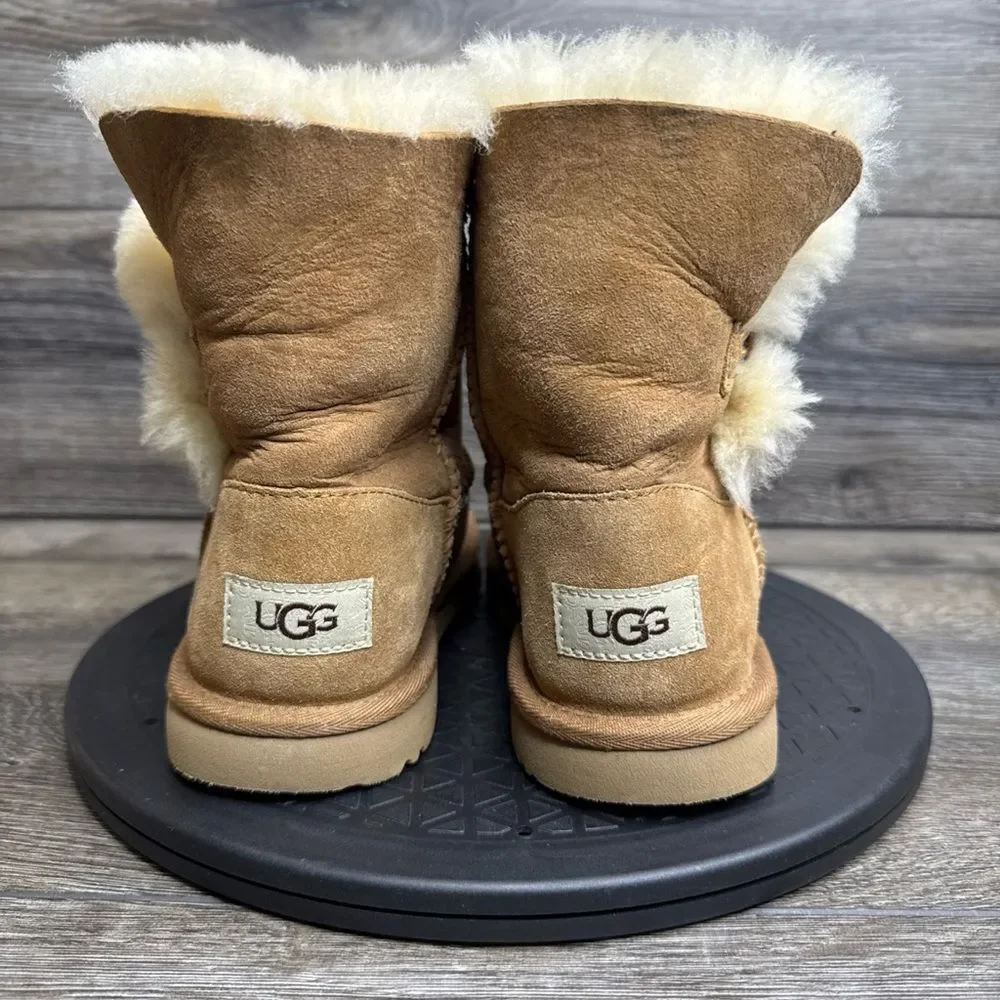 UGG MINI BAILEY BUTTON WOMEN BOOTS CHESTNUT SIZE US 3